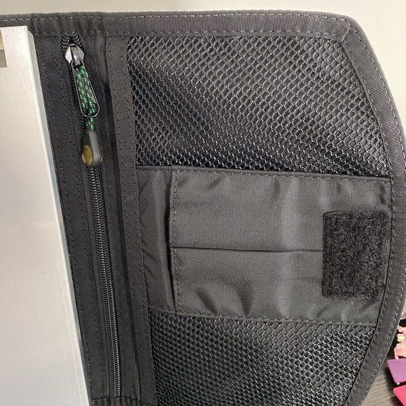 Clipboard With Case - Picture 3 of 6